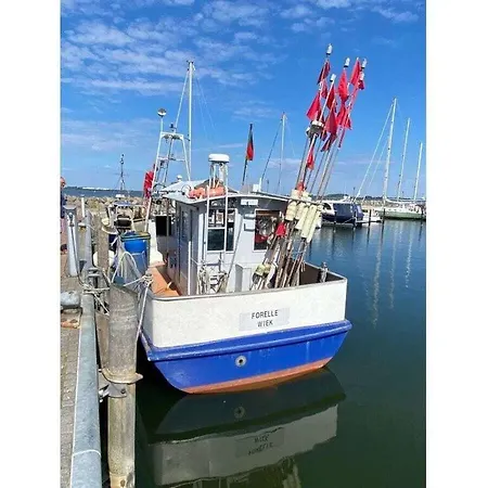 Holiday home At The Harbor, No 24 Wiek auf Ruegen